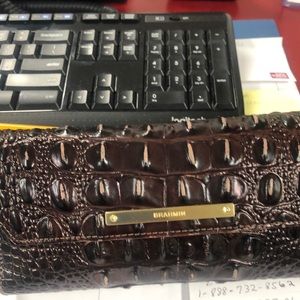 Meet your Posher, Regina